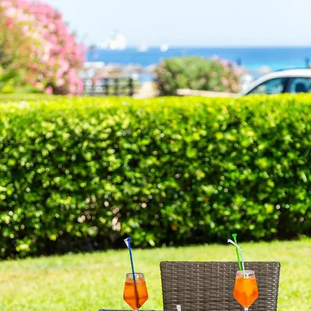 Piccolo Pevero ホテル