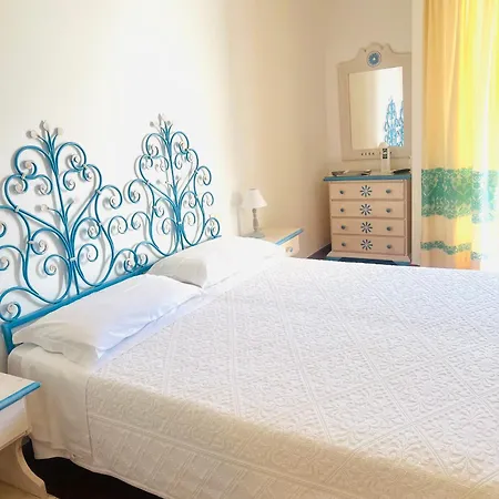 佩韦罗皮科洛酒店 酒店 切尔沃港