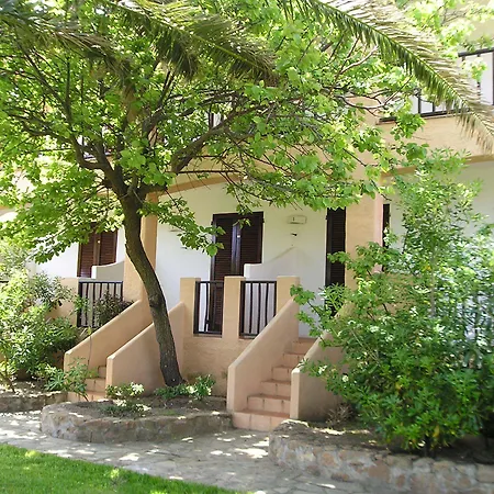 佩韦罗皮科洛酒店