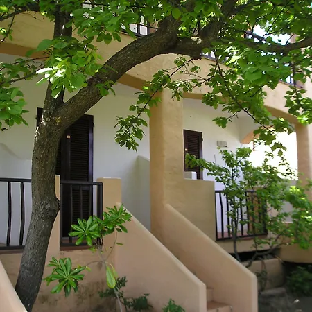 佩韦罗皮科洛酒店 酒店 切尔沃港